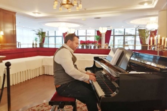 Pianist Victors Saarbruecken